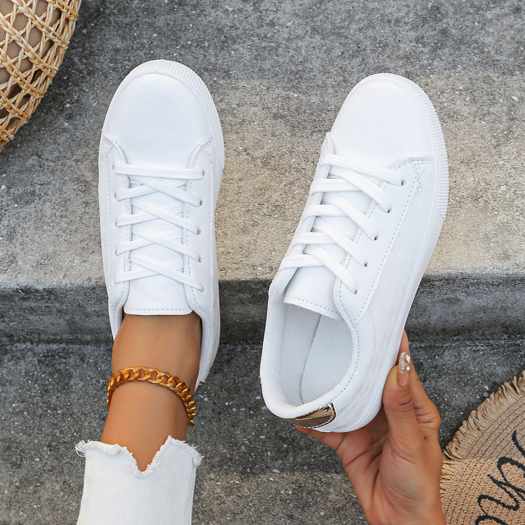 Damen Sportliche Sneaker aus veganem Leder mit atmungsaktiven Einsätzen EB