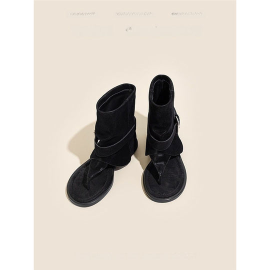 Damen Ankle-Cuff Zehensteg-Sandale mit weitem Schaft und verstellbarem Schnallenriemen EB