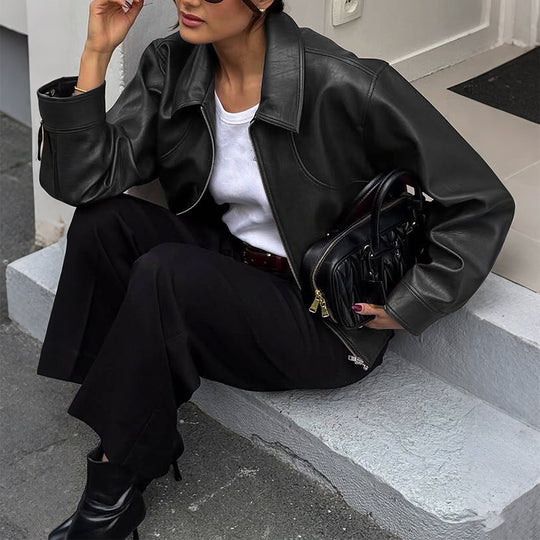 Damen nan kurze Oversize-Lederjacke mit Hemdkragen, sichtbarem Reißverschluss und lässiger Silhouette EB