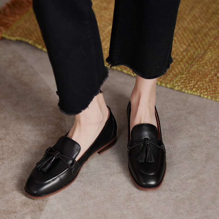 Damen Mokassins mit modischen Quasten und eleganter Sohle EB