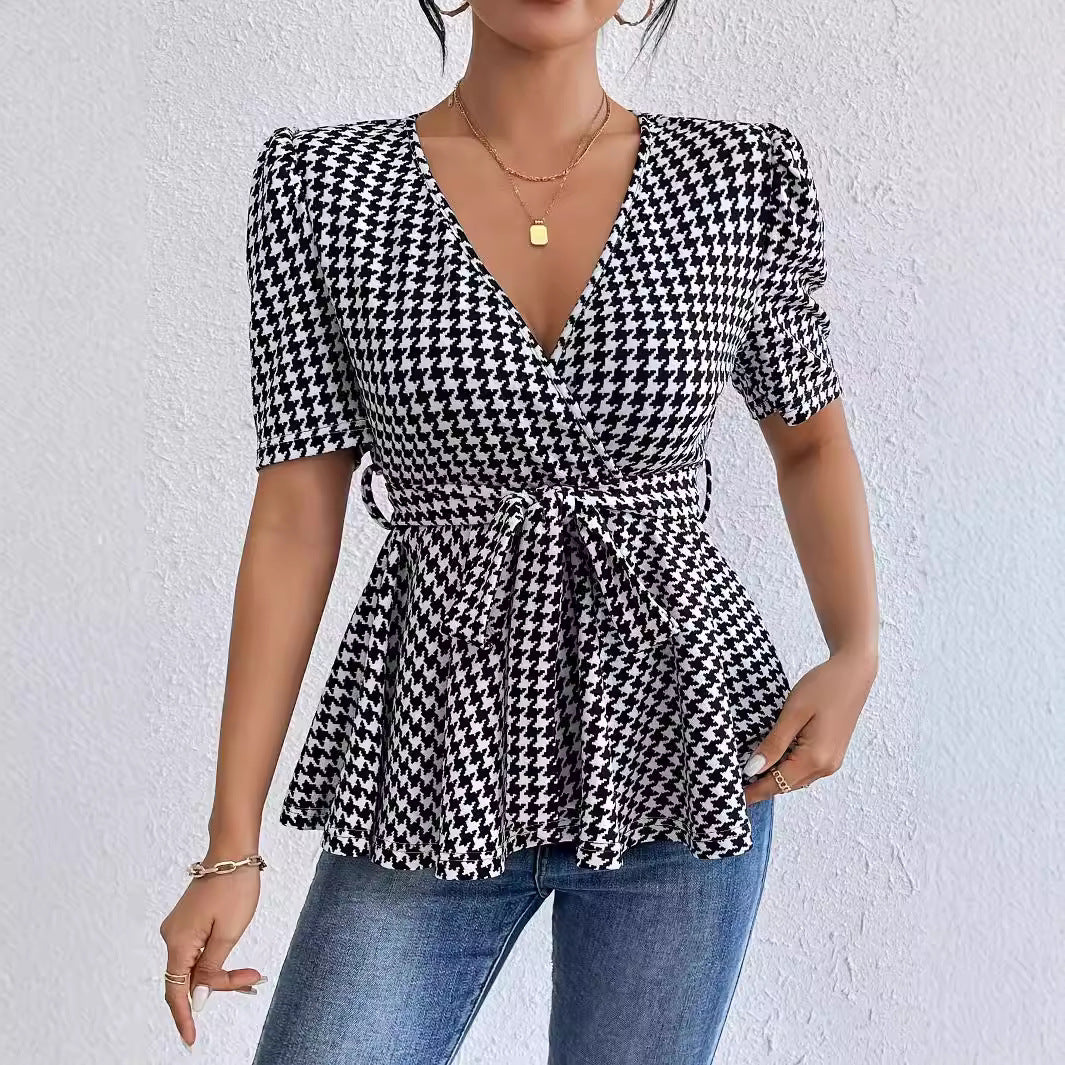 Damen Wickelbluse mit ausgefallenem Karomuster und tailliertem Design EB