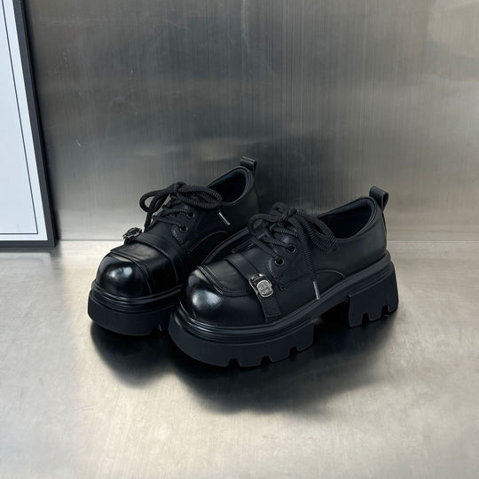 Damen Chunky Sneakers mit robustem Sohlenprofil und modischem Design EB