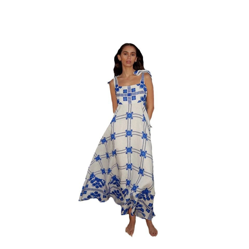 Damen Maxikleid mit verspieltem Karomuster und innovativen Trägerdetails EB