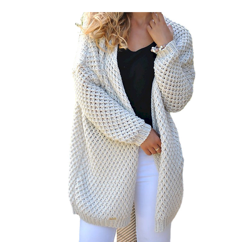 Damen Grobstrickjacke mit modischer Lochstruktur und lässigem Schnitt EB