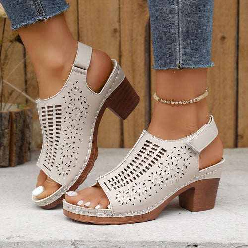 Damen Sandaletten mit durchbrochenem Design und komfortablem Blockabsatz EB