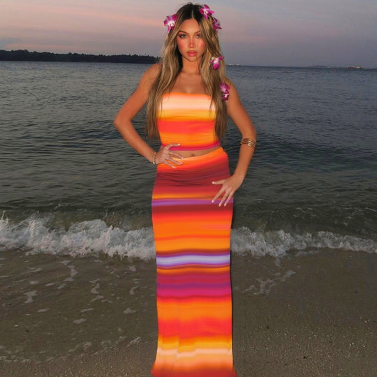 Damen Elegantes Strandkleid mit buntem Streifenmuster EB