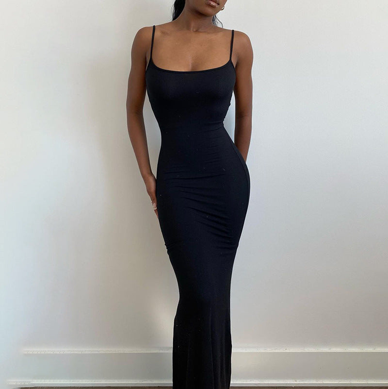 Damen Elegantes Maxikleid mit schmalem Schnitt und verstellbaren Spaghettiträgern EB