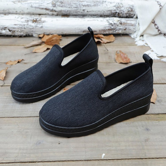 Damen Komfortable Slip-On Schuhe mit flexiblem Obermaterial und weicher Sohle EB