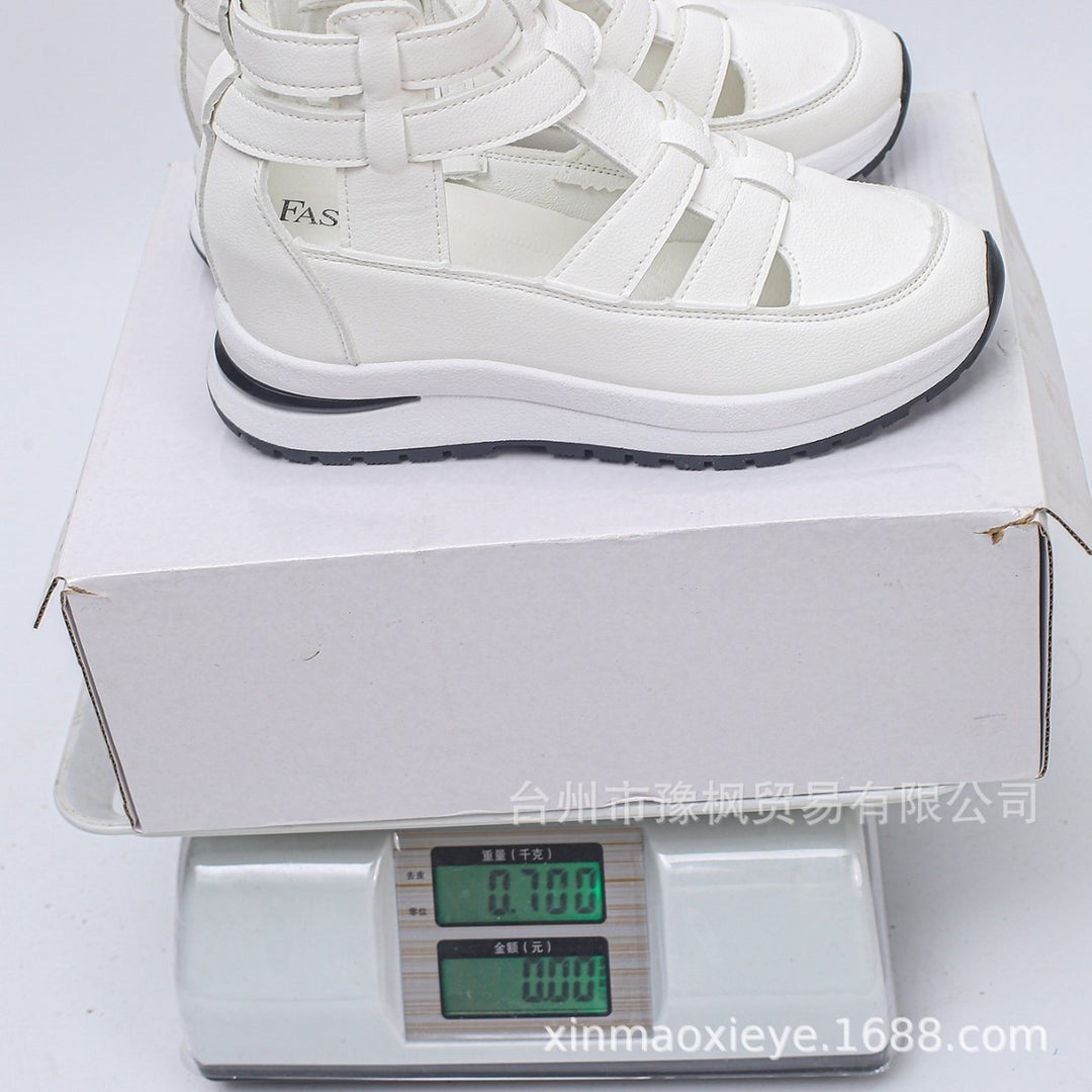 Damen Keil-Plateau Sneaker-Sandale mit Cut-Outs, Reißverschluss und gepolstertem Fußbett EB