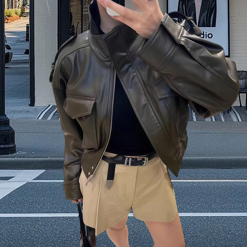 Damen Kunstlederjacke im urbanen Stil mit Stehkragen und praktischen Taschen EB