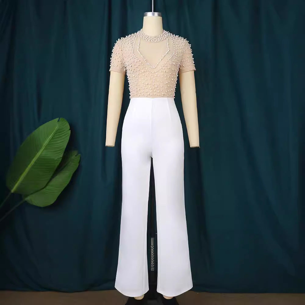 Damen eleganter Jumpsuit mit glitzernden Perlenakzenten EB