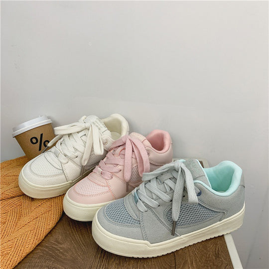 Damen Sneakers im minimalistischen Design mit atmungsaktivem Obermaterial und dämpfender Sohle EB