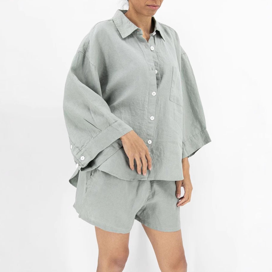 Damen Lässige Leinenbluse mit bequemen Schnitt und praktischen Taschen EB