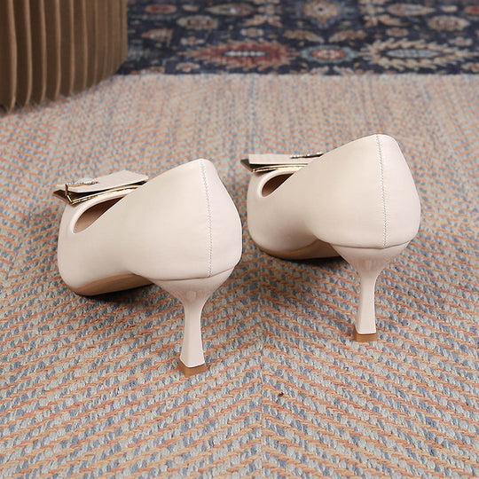 Damen elegante Pumps mit glamourösem Schmuckdetail EB