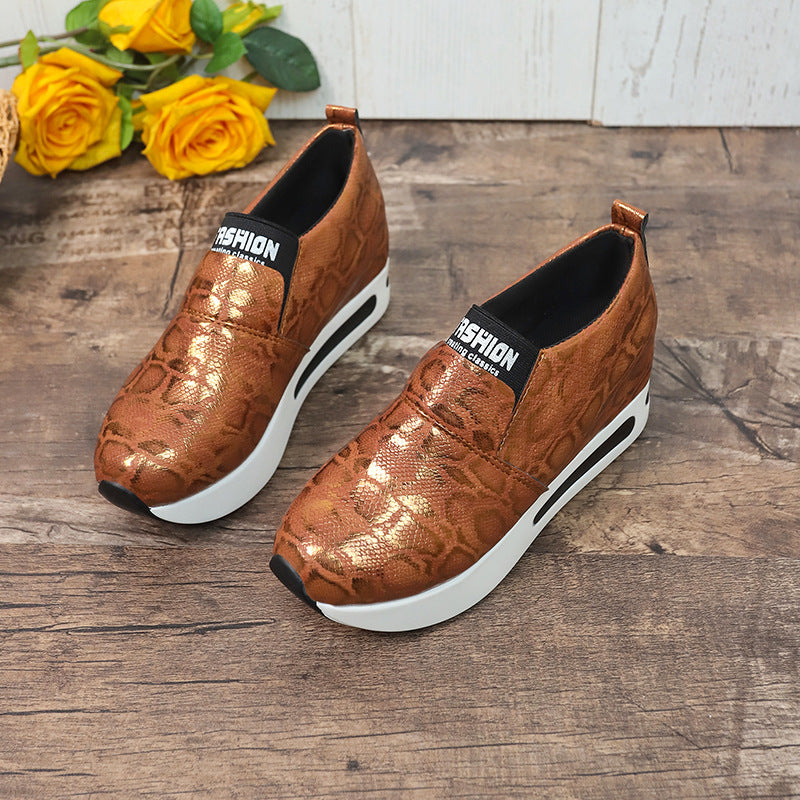 Damen Wedge-Sneaker im modernen Schlangenleder-Look mit bequemer Sohle EB