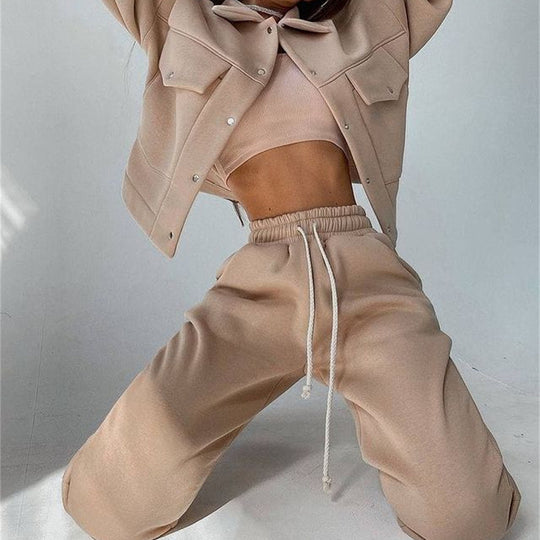 Damen lässiges Fleece-Set mit praktischer Jacke und bequemen Jogginghosen EB