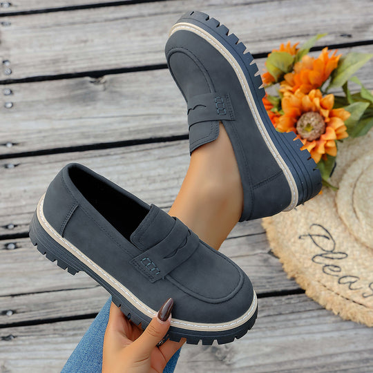 Damen Mokassin-Slipper mit rutschfester Profilsohle und modischer Lederoberfläche EB