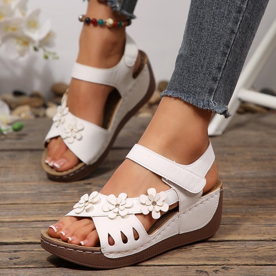 Damen bequeme Sandalen mit buntem Blumendesign EB