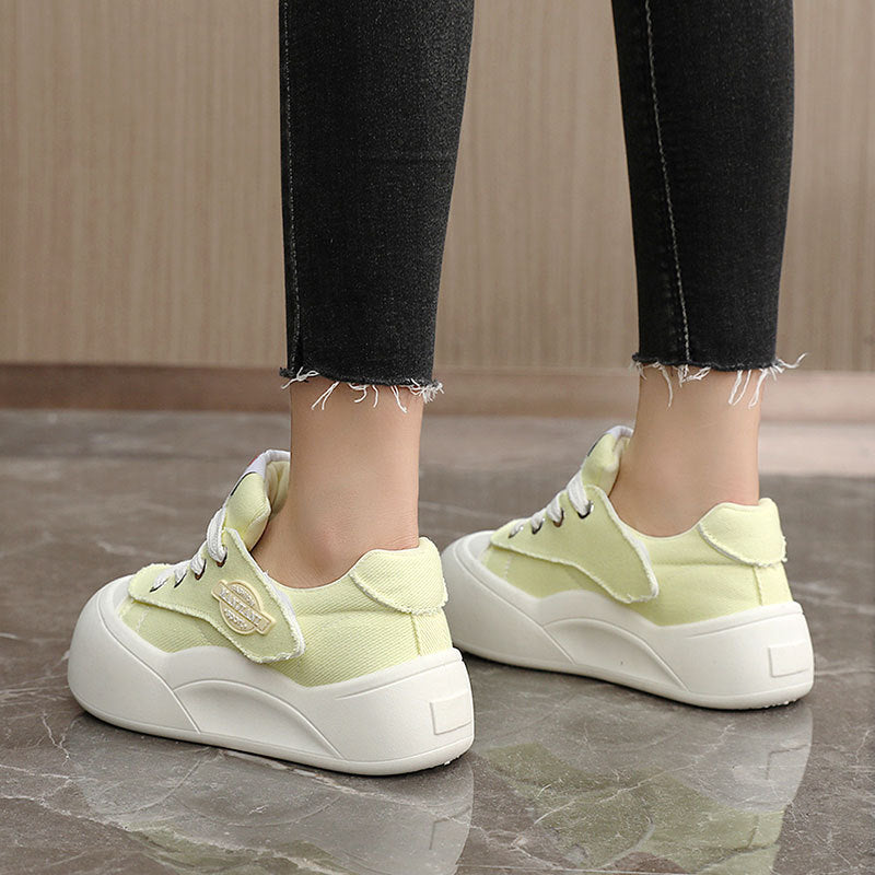 Damen Sneakers mit rutschfester Gummisohle und atmungsaktivem Obermaterial EB