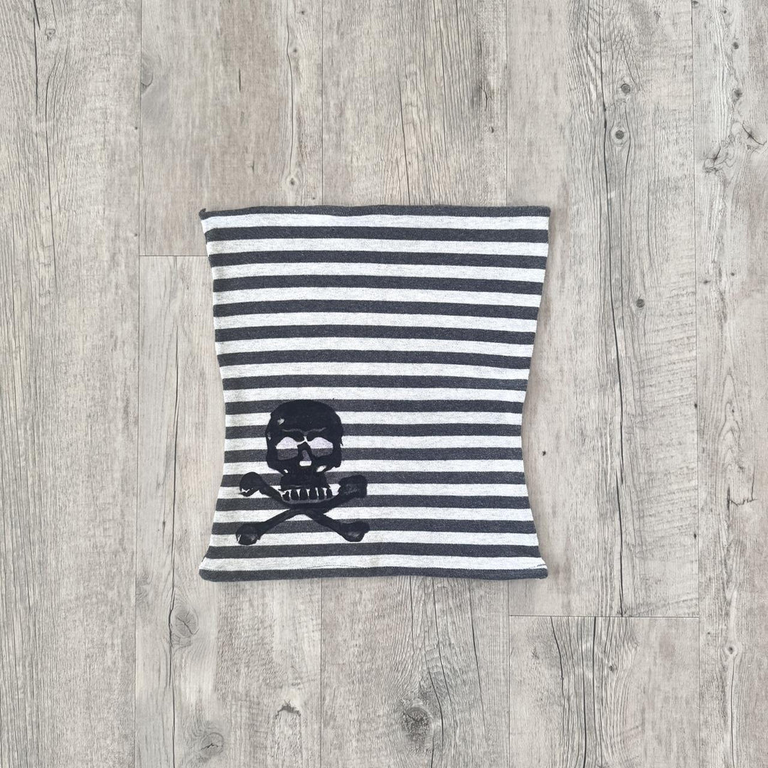 Damen gestreifter Schal mit Totenkopf-Design EB