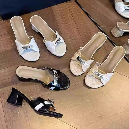 Damen elegante Mules mit schimmerndem Metallakzent EB