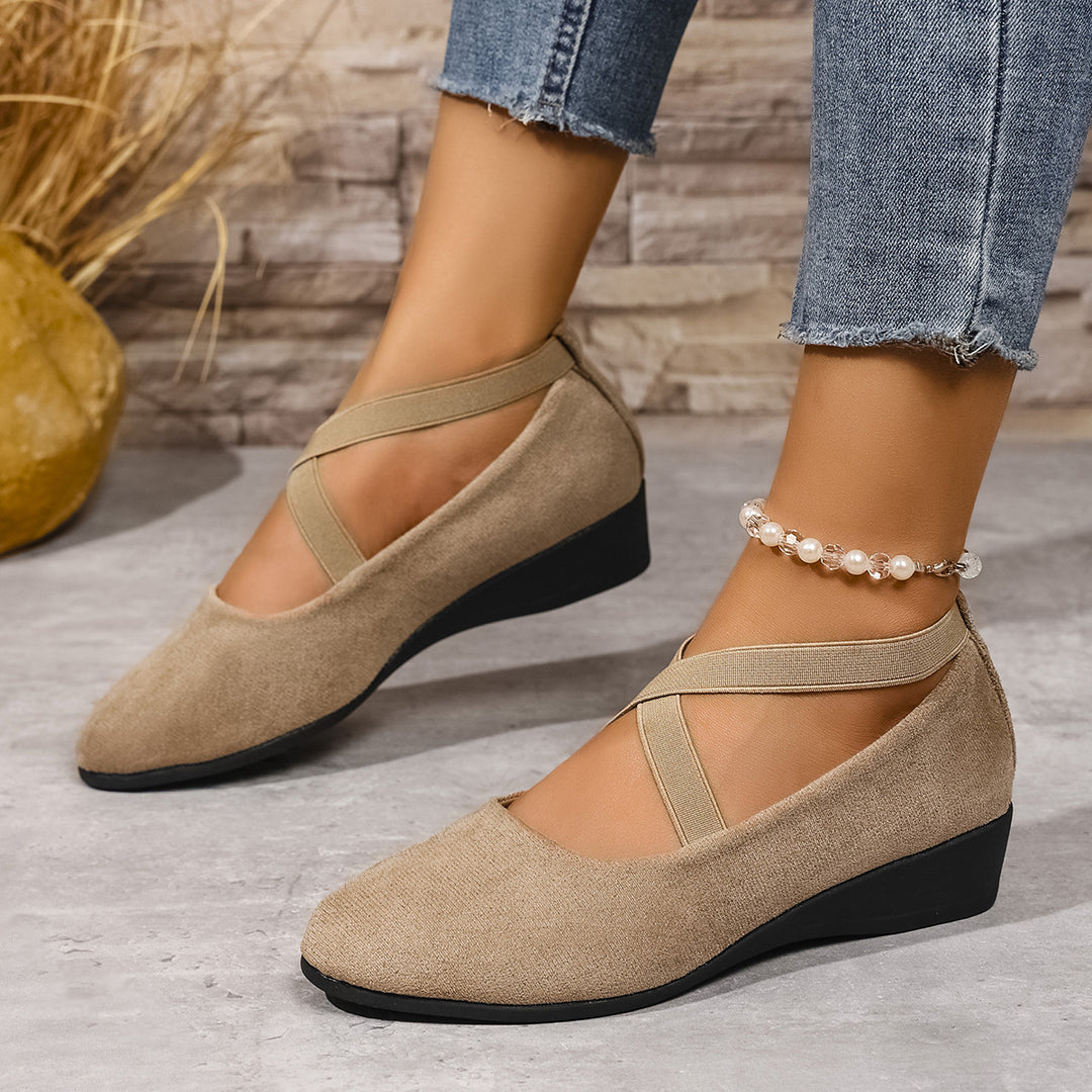 Damen  minimalistische Samt-Ballerina mit dekorativer Fußkette und ergonomischem Komfortfußbett EB