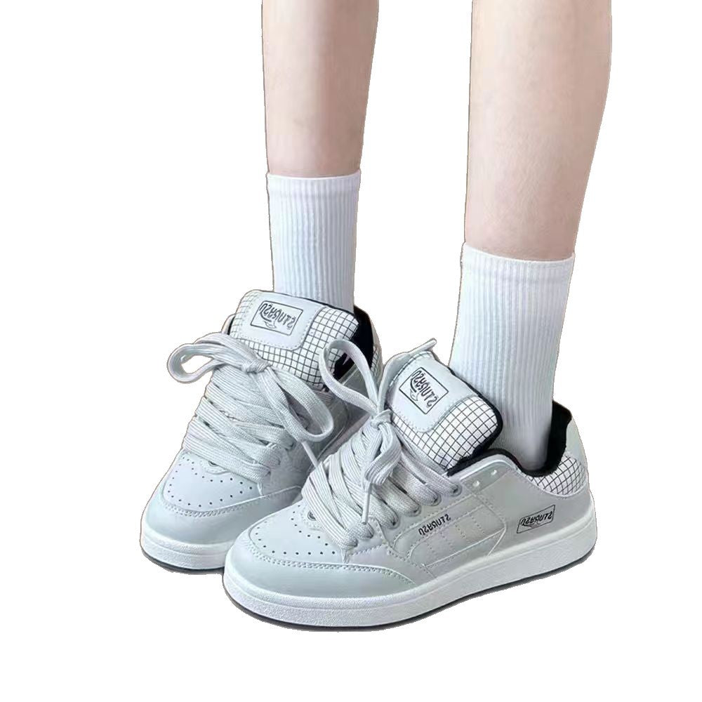 Damen Sportliche Sneakers mit atmungsaktivem Obermaterial und griffiger Sohle EB