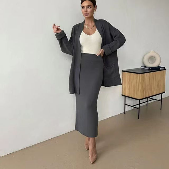 Damen Elegantes Strick-Set mit Rückenschlitzen und lässiger Passform EB