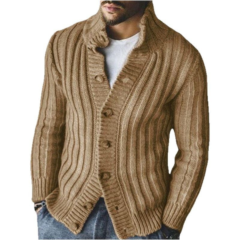 Herren Strickjacke mit klarem Rippenmuster und bequemem Stehkragen EB