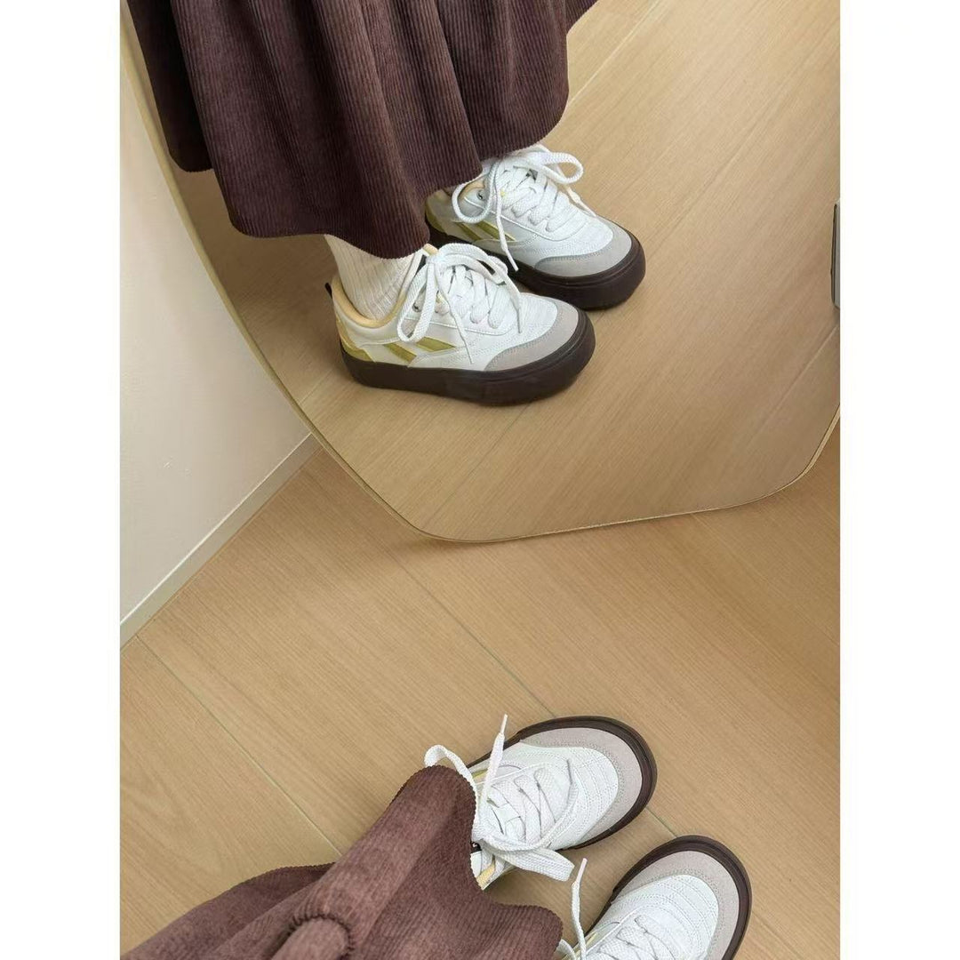 Damen Sportliche Sneakers mit hochkomfortabler Dämpfung und modischem Design EB