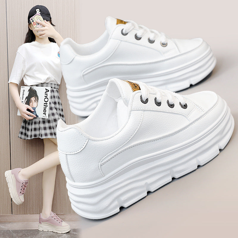Damen Platform Sneakers mit robustem Sohlenprofil und eleganter Schnürung EB