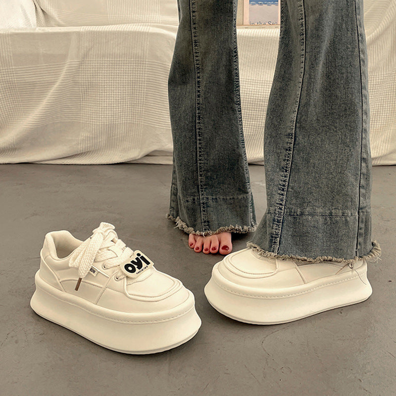 Damen Sportliche Plateau-Sneaker mit modischem Design und bequemer Dämpfung EB