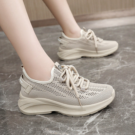 Damen moderne Sneakers mit atmungsaktiver Mesh-Oberfläche und dämpfendem Sohlenprofil EB