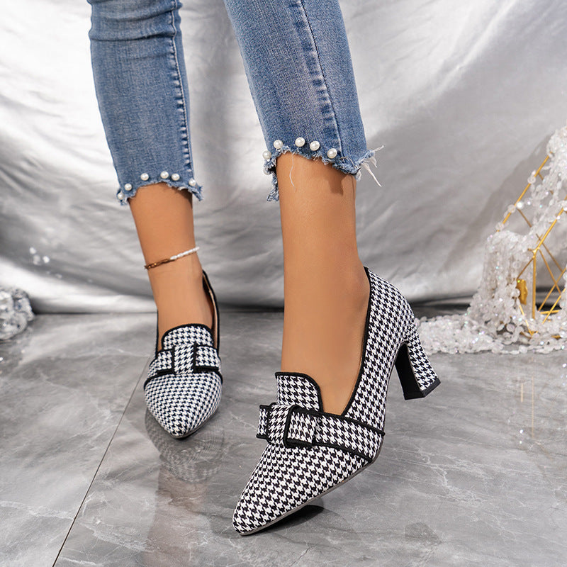 Damen elegante Pumps mit ausgefallenem Karomuster und modischem Schleifendesign EB