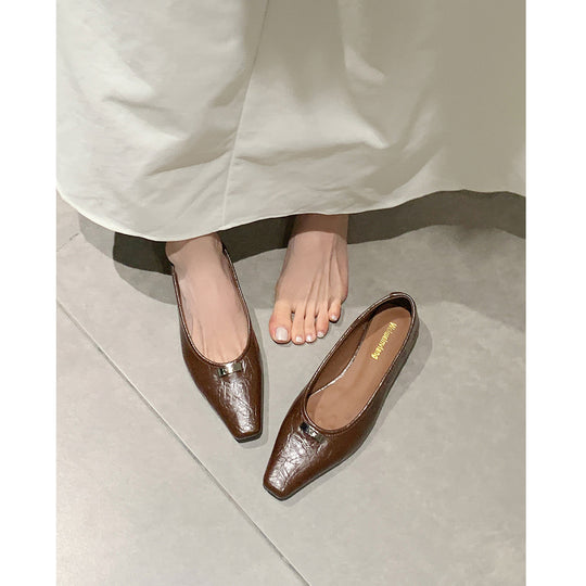 Damen spitze Ballerinas mit modischem Schnallenakzent und komfortablem Fußbett EB