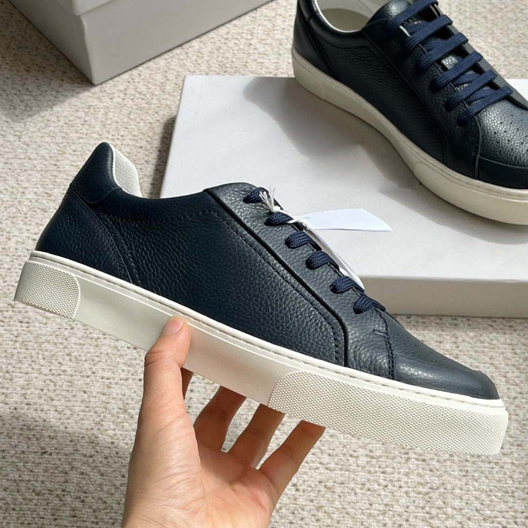 Damen Leder Sneakers mit strukturiertem Obermaterial und rutschfester Sohle EB