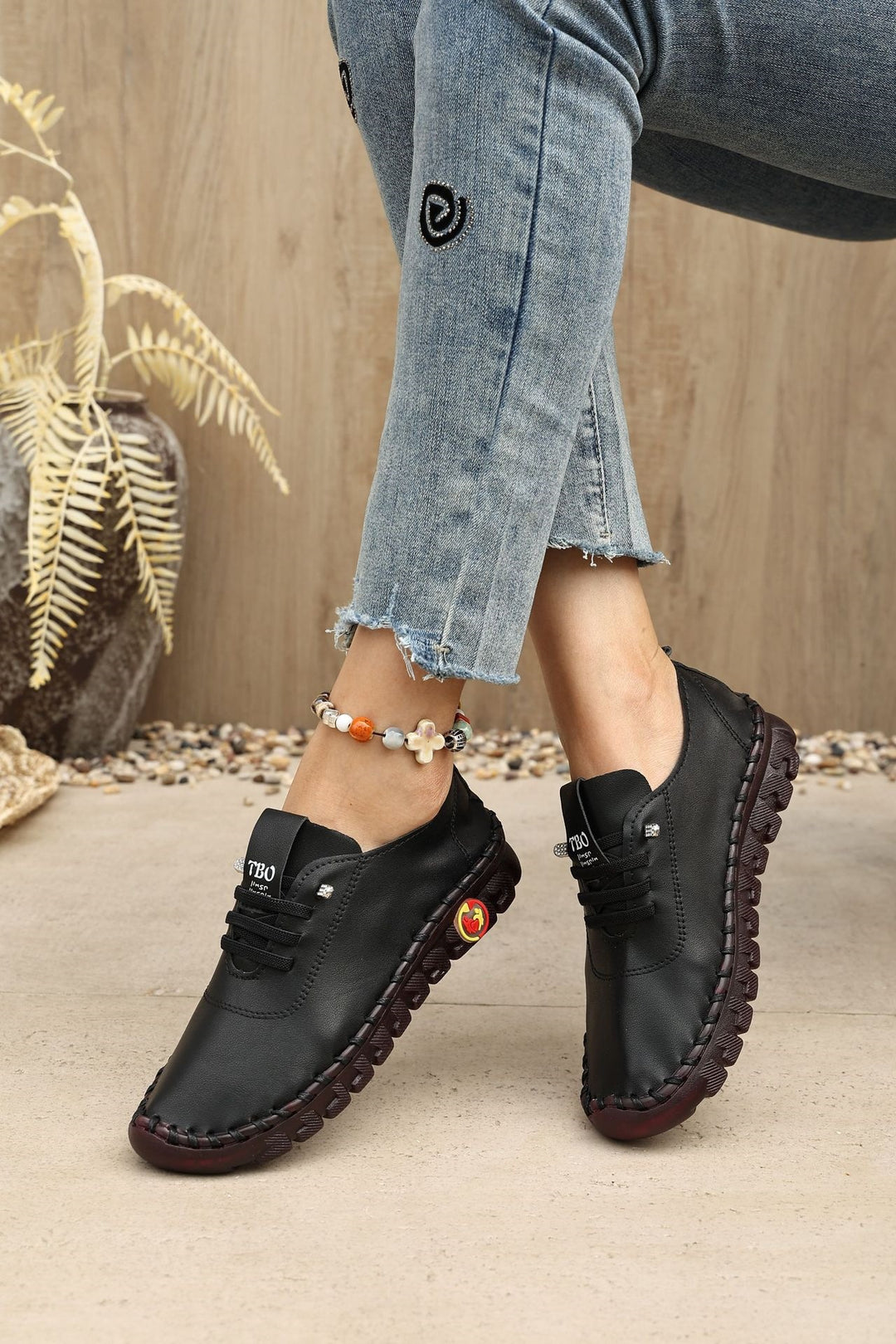Damen Bequeme Freizeitschuhe mit rutschfester Sohle EB