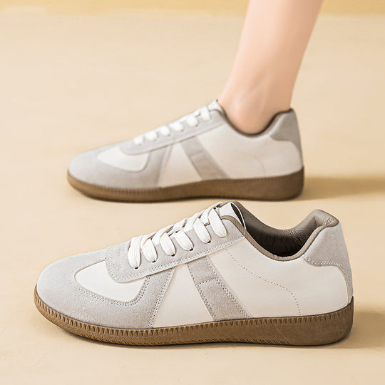Damen Sportliche Sneaker mit ergonomischer Passform und rutschfester Sohle EB