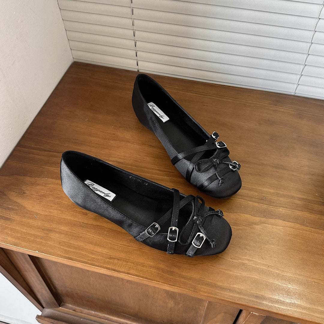 Damen Ballerinas mit modischen Riemchen und dekorativen Schnallen EB