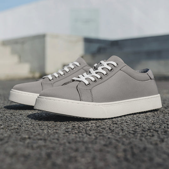 Damen Modische und bequeme Sneakers aus veganem Leder EB