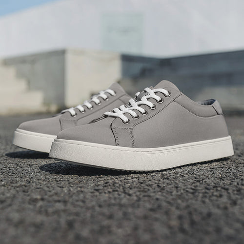 Damen Modische und bequeme Sneakers aus veganem Leder EB