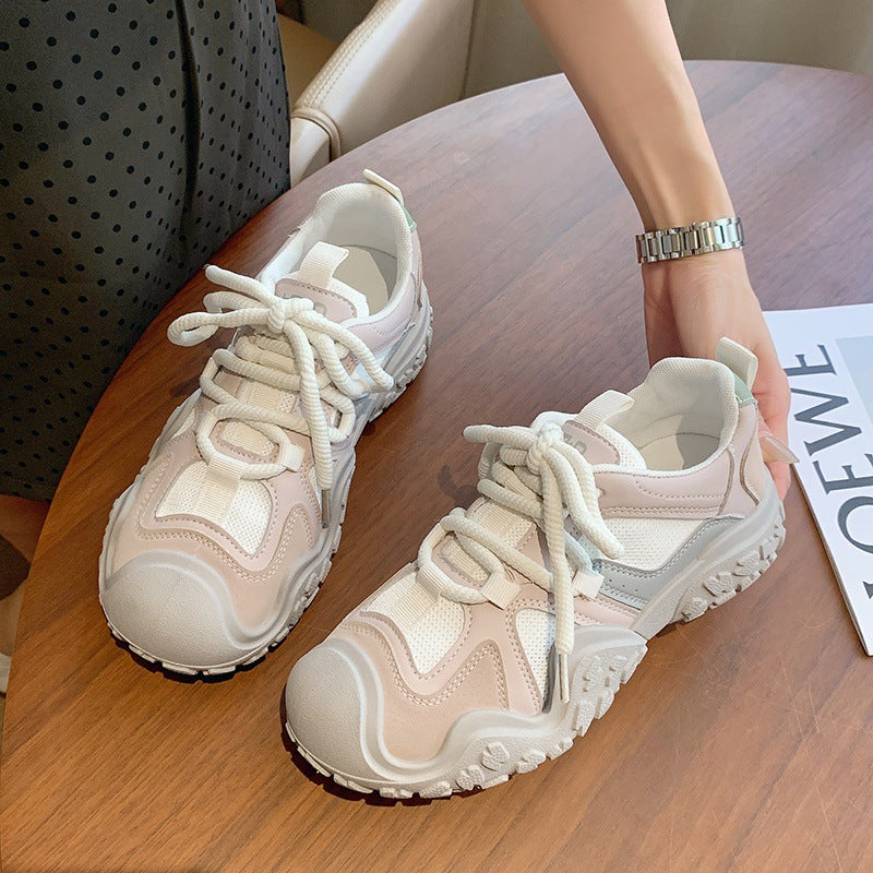 Damen sportliche Sneakers mit robustem Sohlenprofil und atmungsaktiven Materialien EB