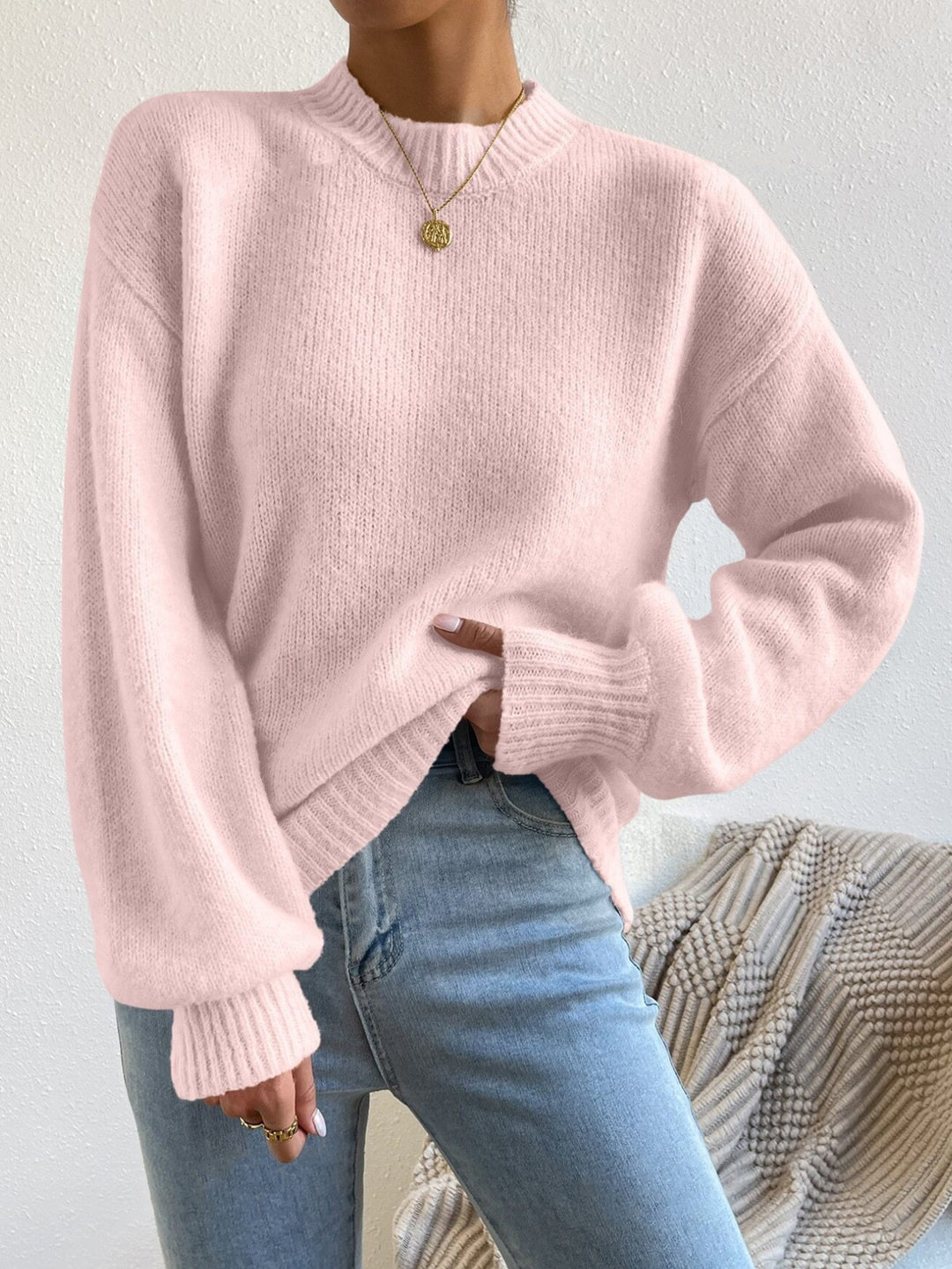 Damen Kuschelpullover mit weitem Schnitt und hochgeschlossenem Kragen EB