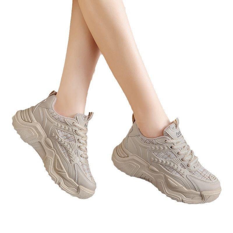 Damen Sportliche Stilsichere Sneakers mit markantem Design und dämpfender Sohle EB