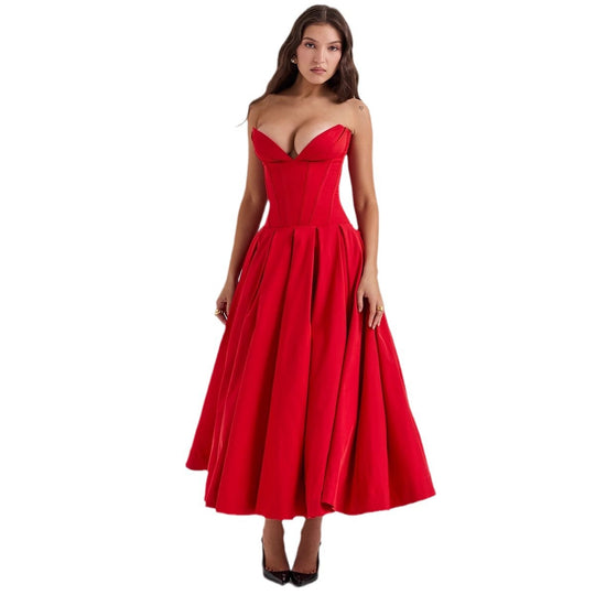 Damen Abendkleid mit taillierter Silhouette und A-linien Schnitt EB