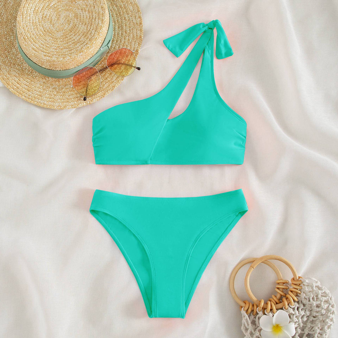 Damen asymmetrischer Bikini mit modischen Cut-Outs EB