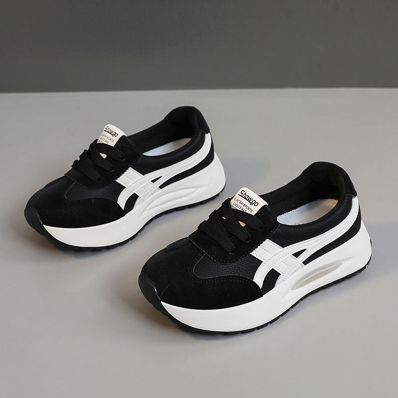 Damen Sportliche Sneaker mit dämpfender Sohle und modernem Design EB