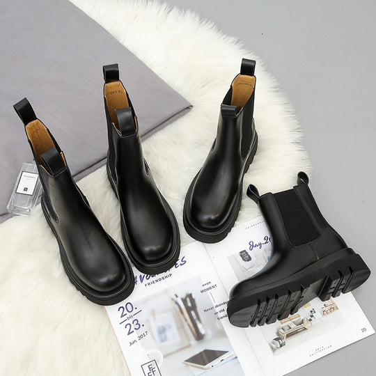 Damen  Chelsea-Boots mit elastischem Einsatz und markanter Profilsohle EB