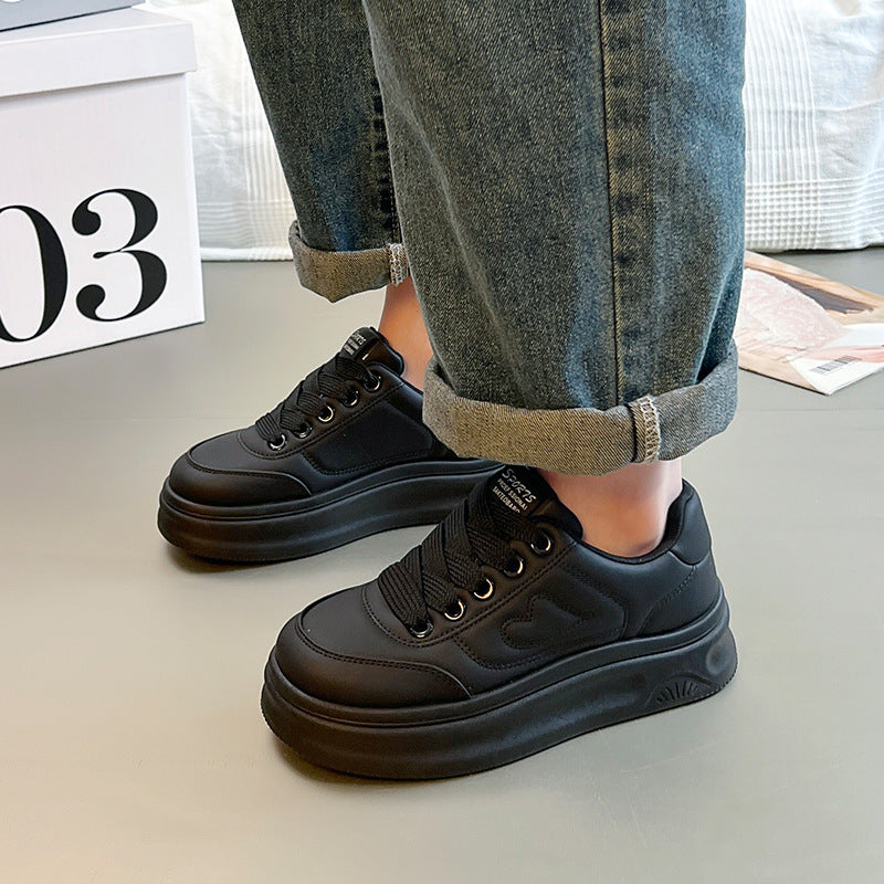 Damen Chunky Sneaker mit dicker Sohle und modischem Design EB