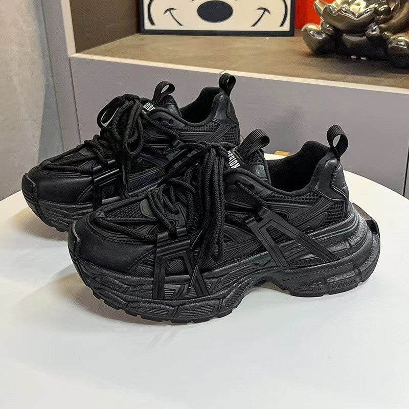 Damen Sportliche Sneakers mit futuristischem Design und stabiler Sohle EB